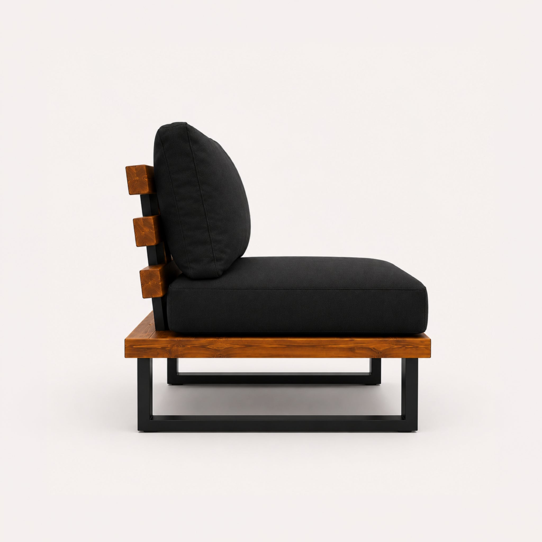 Senza Lounge Chair