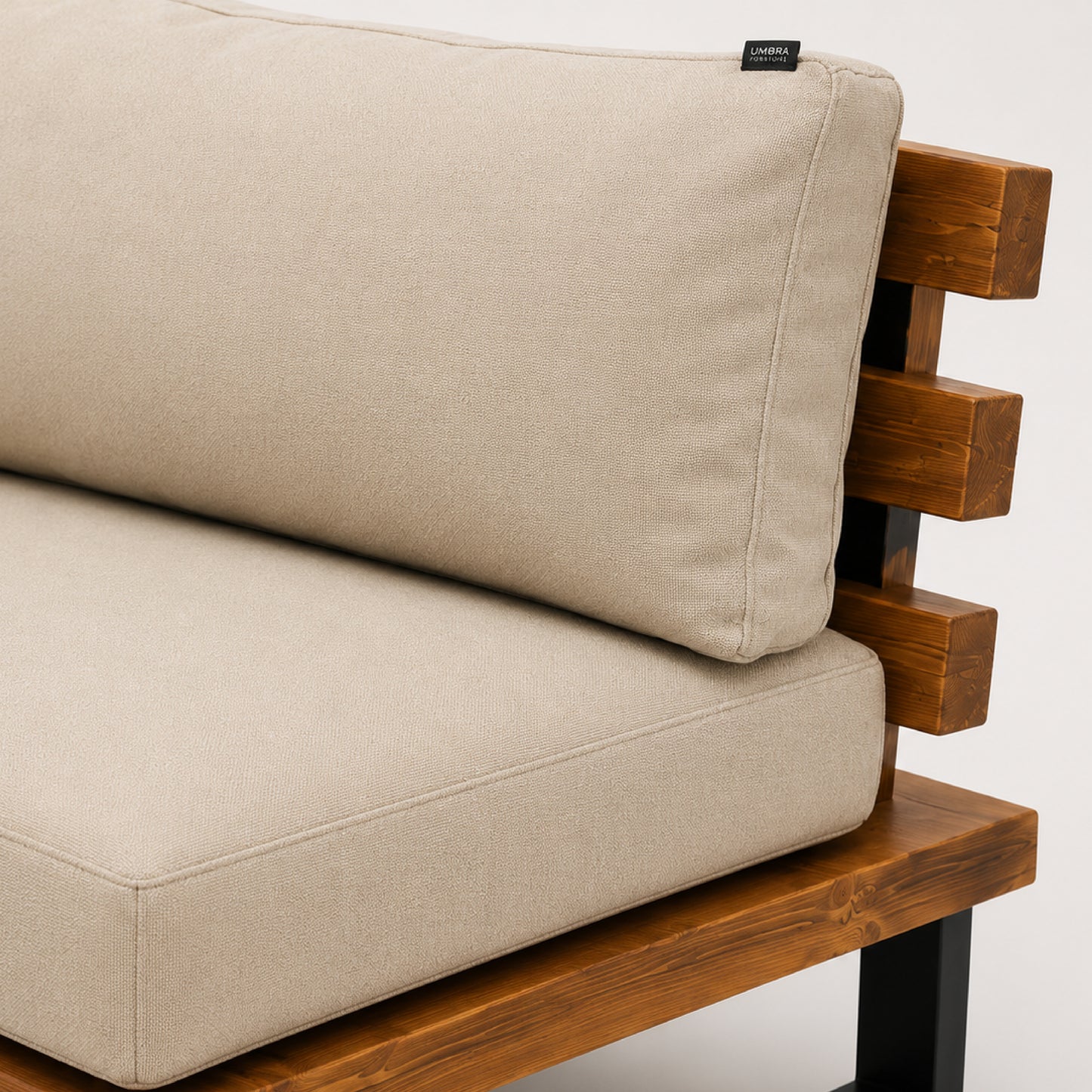 Senza Lounge Chair