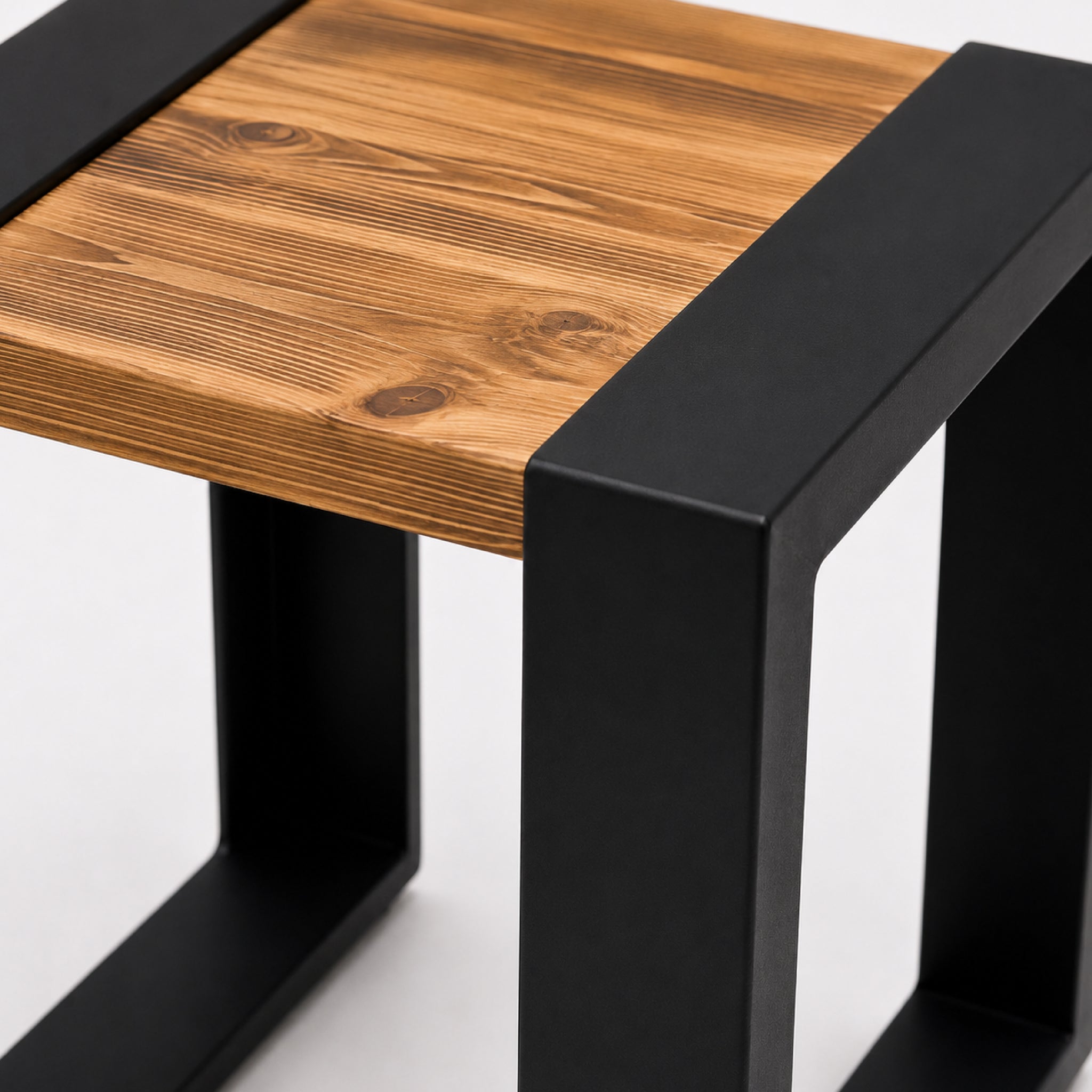 Senza Side Table