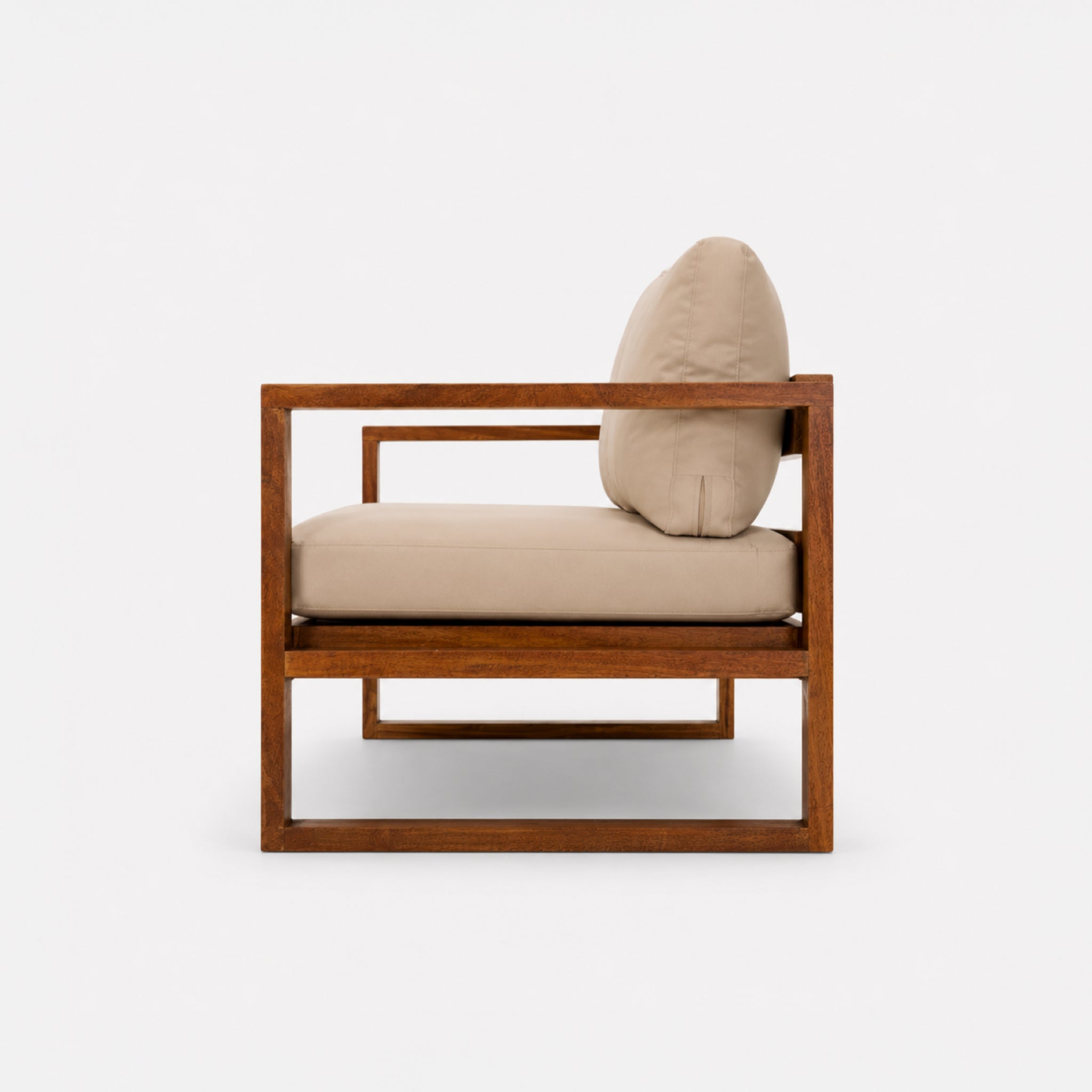 Celio Loveseat