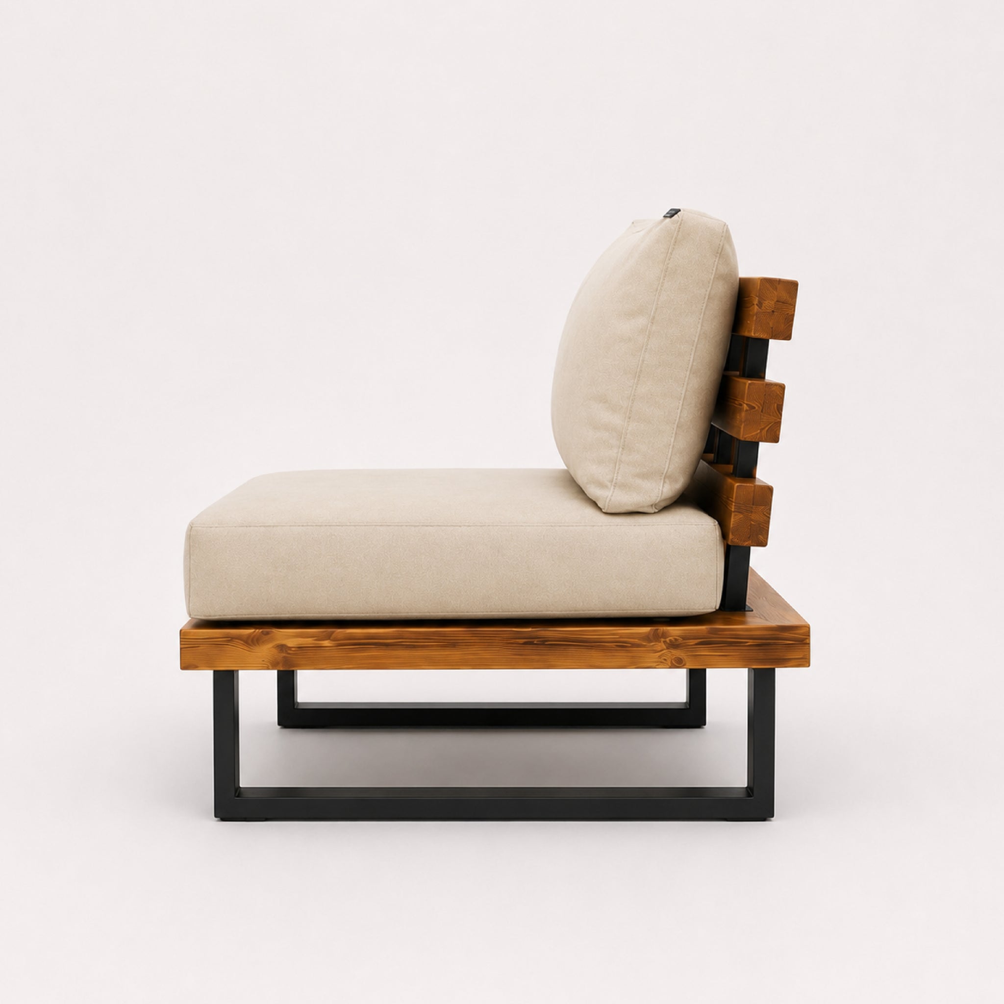 Senza Lounge Chair