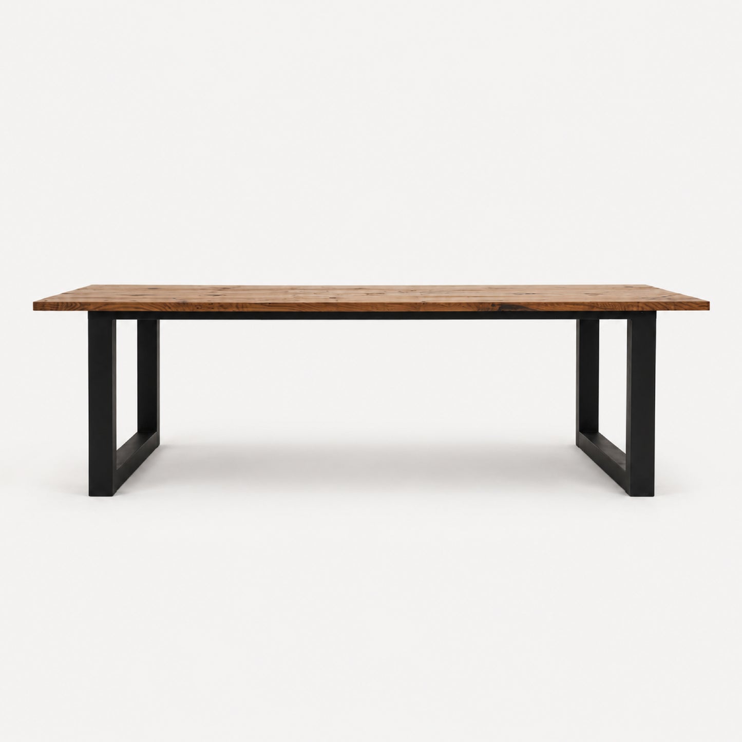 Vyne Dining Table